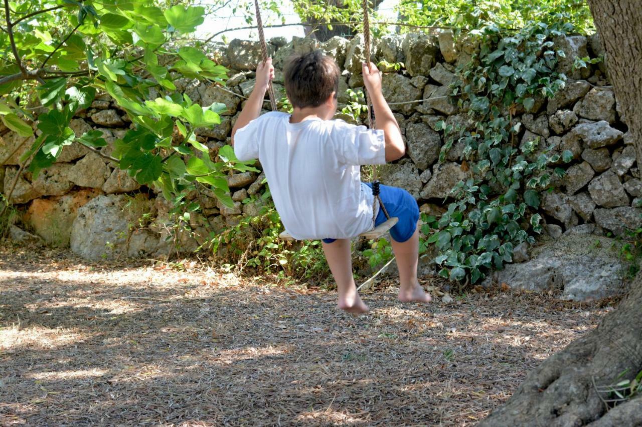 B&B La Rava E La Fava Ostuni Exterior foto